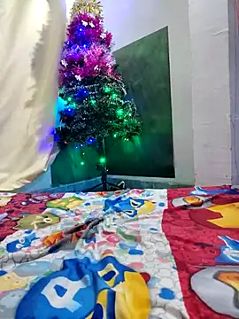 HannahEmmax2 online show from 23, 11, 2025