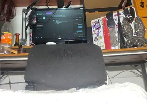 Snapshot of Lunita_5 chatting on 5, 2, 2026 Lunita 5 online show from 5, 2, 2026