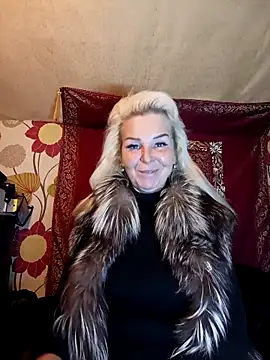 CassandraSandra44 online show from 18, 2, 2026