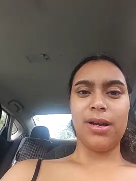 cinnaminnie online show from 8, 3, 2025