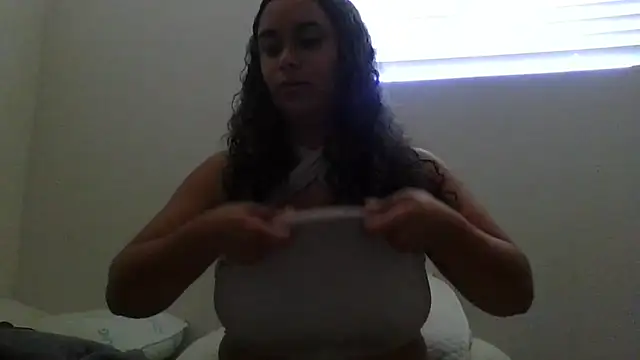 cinnaminnie online show from 16, 10, 2025