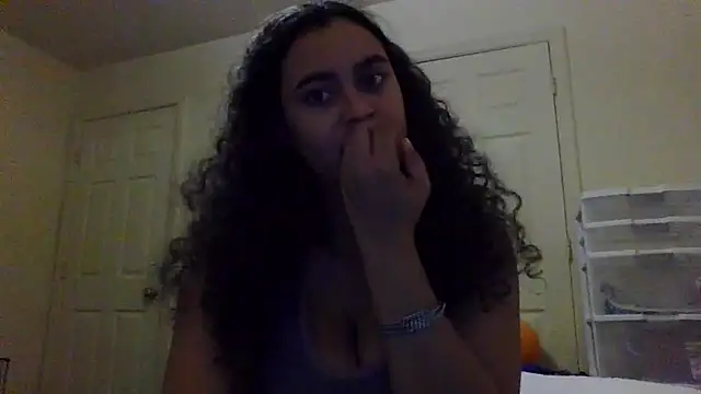 cinnaminnie online show from 17, 1, 2025