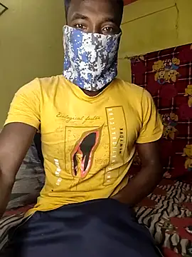 Snapshot of Hunter_boy9 chatting on 17, 11, 2025 Hunter boy9 online show from 17, 11, 2025