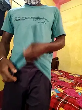 Snapshot of Hunter_boy9 chatting on 29, 11, 2025 Hunter boy9 online show from 29, 11, 2025