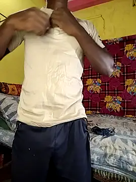 Snapshot of Hunter_boy9 chatting on 25, 10, 2025 Hunter boy9 online show from 25, 10, 2025