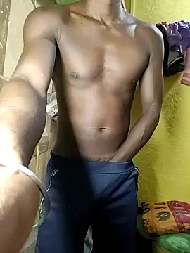 Snapshot of Hunter_boy9 chatting on 14, 10, 2025 Hunter boy9 online show from 14, 10, 2025