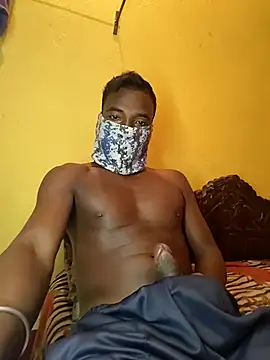 Snapshot of Hunter_boy9 chatting on 18, 11, 2025 Hunter boy9 online show from 18, 11, 2025