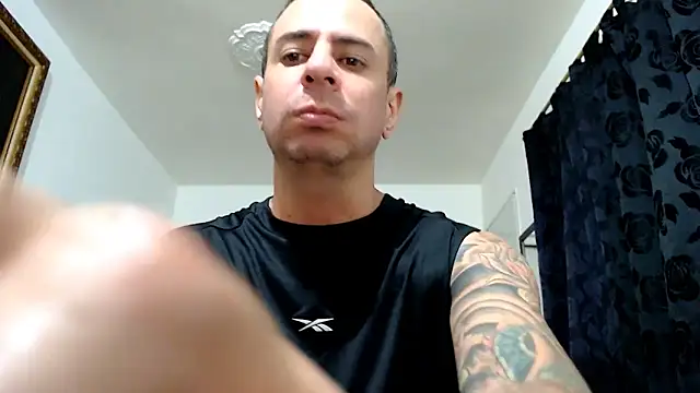 Snapshot of nicolay_74 chatting on 20, 11, 2025 nicolay 74 online show from 20, 11, 2025