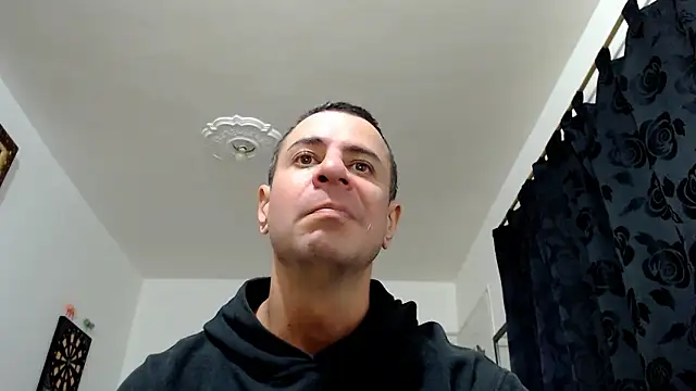 Snapshot of nicolay_74 chatting on 1, 12, 2025 nicolay 74 online show from 1, 12, 2025