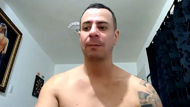 Snapshot of nicolay_74 chatting on 28, 11, 2025 nicolay 74 online show from 28, 11, 2025