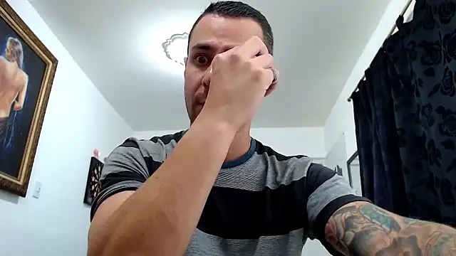 Snapshot of nicolay_74 chatting on 6, 11, 2025 nicolay 74 online show from 6, 11, 2025