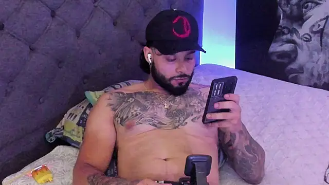 jeremygerard  online show from 4, 10, 2025