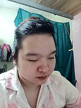 Snapshot of Thomgdee chatting on 7, 2, 2026 Thomgdee online show from 7, 2, 2026