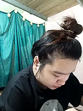 Thomgdee online show from 2, 4, 2026