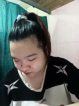 Snapshot of Thomgdee chatting on 10, 2, 2026 Thomgdee online show from 10, 2, 2026