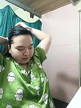 Snapshot of Thomgdee chatting on 3, 3, 2026 Thomgdee online show from 3, 3, 2026