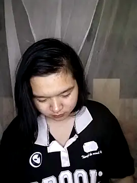 Thomgdee online show from 3, 3, 2025