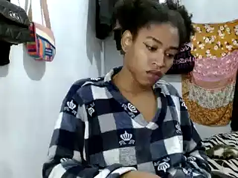 miriam775 online show from 13, 3, 2025