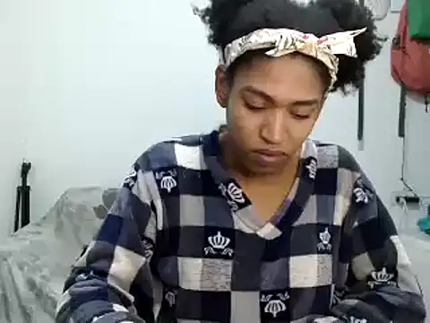 miriam775 online show from 9, 9, 2025