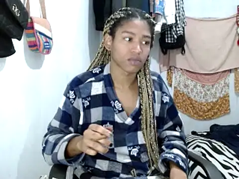 miriam775 online show from 14, 2, 2025