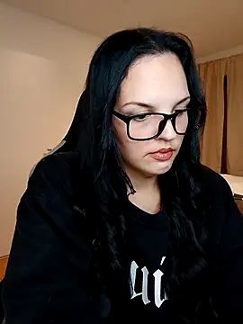 Jujuicy 97 online show from 7, 10, 2025