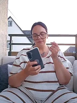 Snapshot of Jujuicy_97 chatting on 29, 6, 2026 Jujuicy 97 online show from 29, 6, 2026