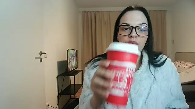 Jujuicy 97 online show from 18, 11, 2025