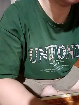 JasminePham online show from 30, 10, 2025