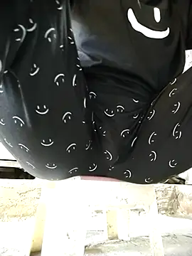 JasminePham online show from 27, 2, 2025