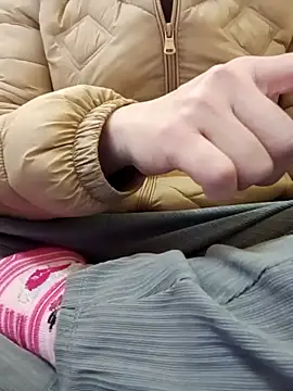 JasminePham online show from 25, 2, 2025