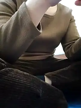 JasminePham online show from 28, 2, 2025