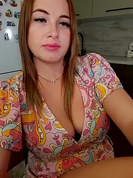 Cute Hot Alice online show from 28, 9, 2025