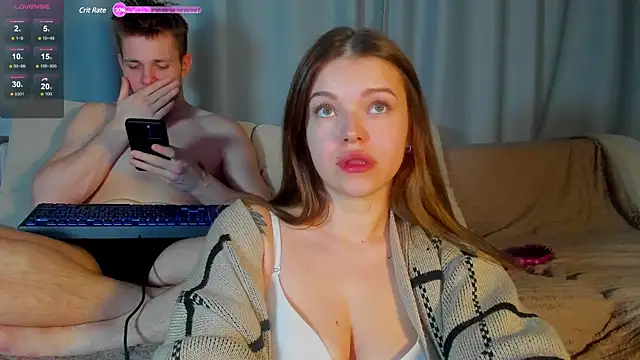 Snapshot of Kinky_Secrets chatting on 4, 3, 2025 Kinky Secrets online show from 4, 3, 2025