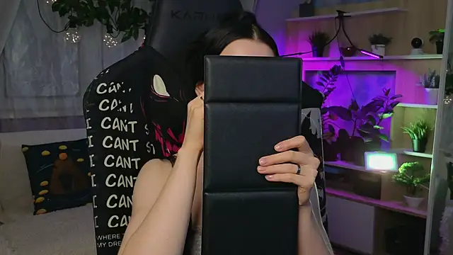 KiraLiLime online show from 21, 3, 2025