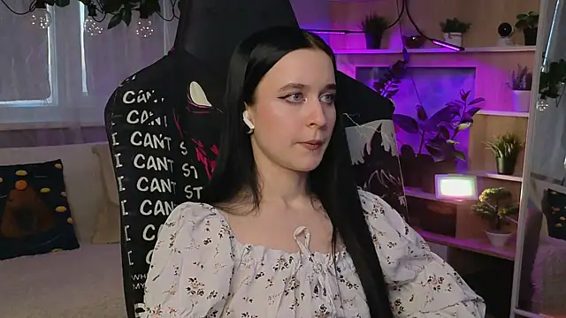 KiraLiLime online show from 22, 3, 2025