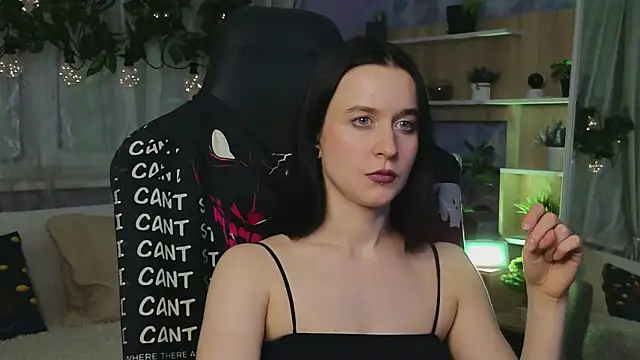 KiraLiLime online show from 18, 3, 2025