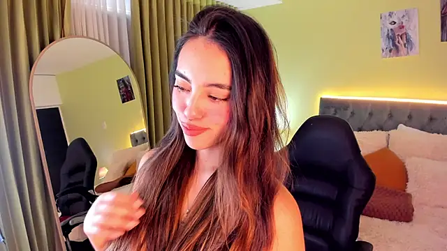  Charlotte evans 1 online show from 14, 10, 2025