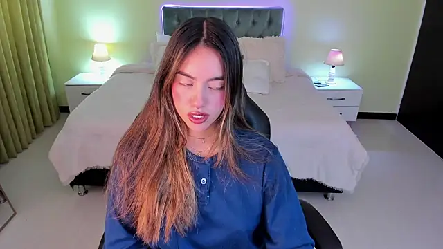  Charlotte evans 1 online show from 5, 4, 2026