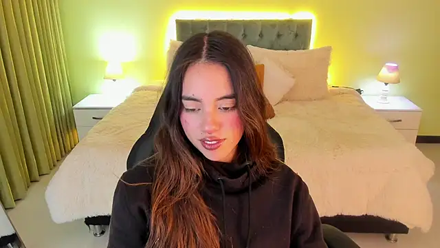  Charlotte evans 1 online show from 12, 11, 2025