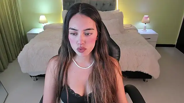  Charlotte evans 1 online show from 7, 10, 2025