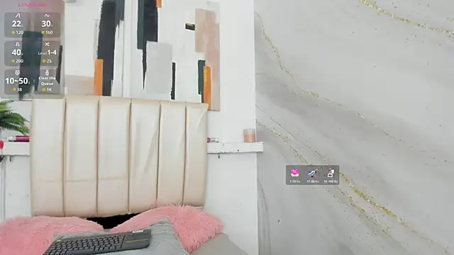 nataly velez online show from 15, 12, 2025