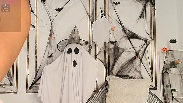 nataly velez online show from 20, 10, 2025