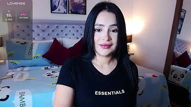 sarascottt online show from 15, 4, 2026