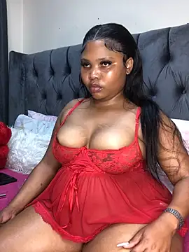 Snapshot of Anaelle24 chatting on 9, 10, 2025 Anaelle24 online show from 9, 10, 2025