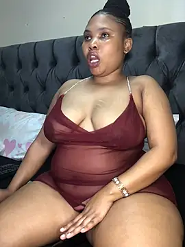 Snapshot of Anaelle24 chatting on 25, 6, 2026 Anaelle24 online show from 25, 6, 2026