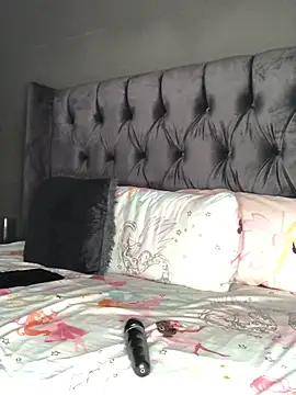 Snapshot of Anaelle24 chatting on 13, 3, 2025 Anaelle24 online show from 13, 3, 2025