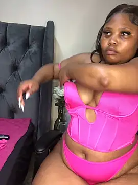 Snapshot of Anaelle24 chatting on 22, 10, 2025 Anaelle24 online show from 22, 10, 2025