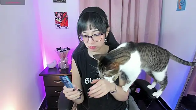 indra cam online show from 9, 10, 2025