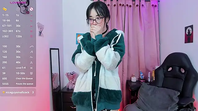 indra cam online show from 5, 3, 2025