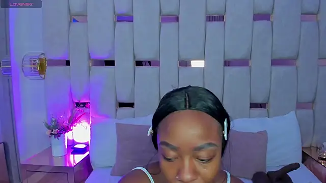 mia schwarz online show from 19, 2, 2026